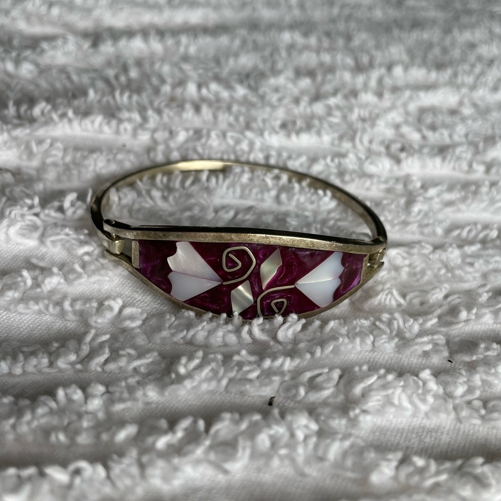 Floral inlay alpaca bracelet